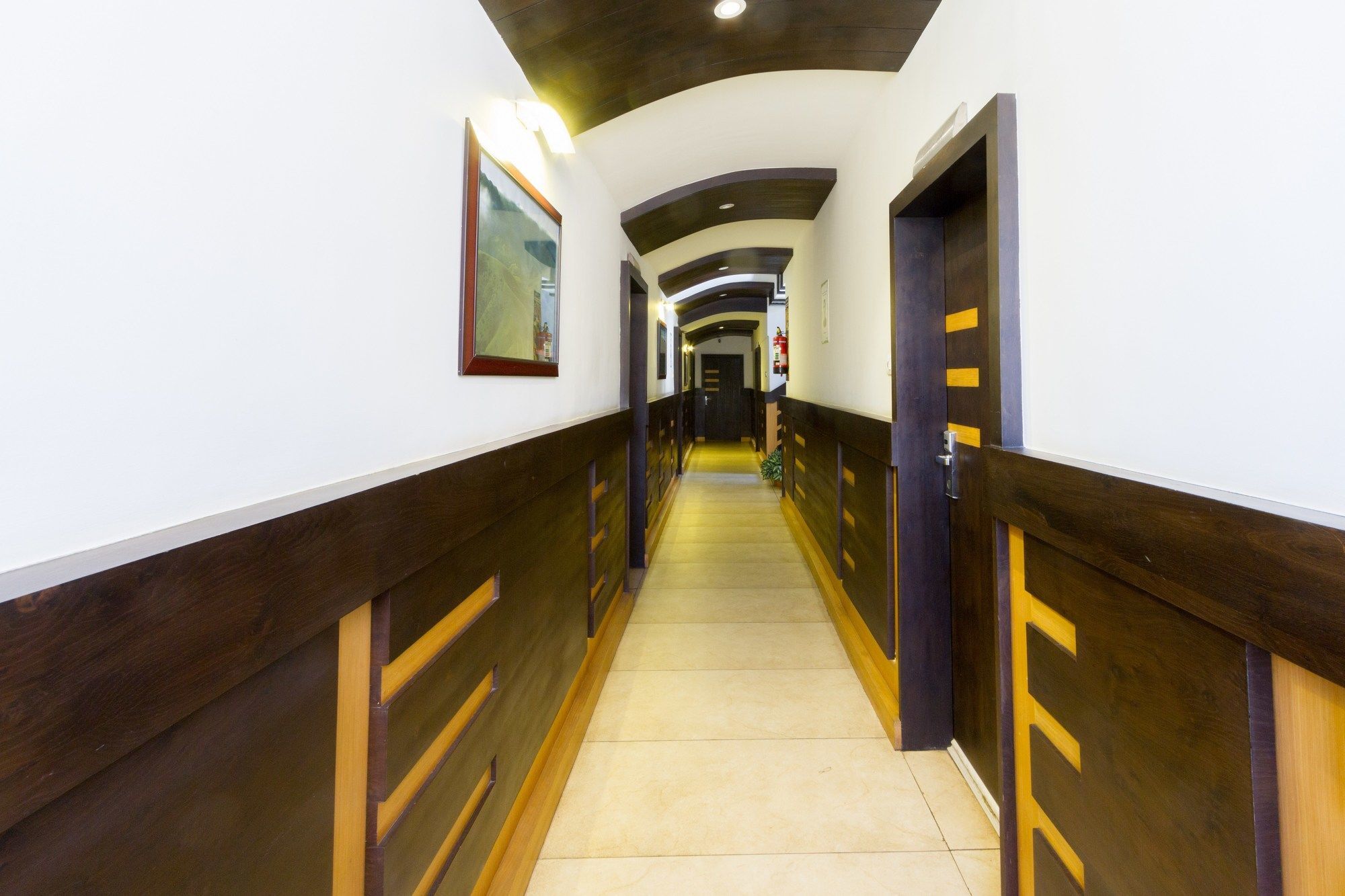 Fabhotel Sholas Residency I - Nr Rose Garden Утакаманд Экстерьер фото